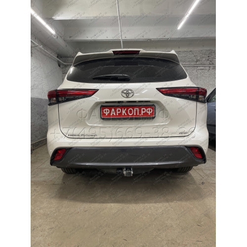 T077C GALIA Полностью оцинкованный фаркоп на Toyota Highlander 2021-. Тип шара: C (горизонтальный съемный). Без подрезки бампера. Нагрузки: 2200/100 кг, масса фаркопа 20,67 кг