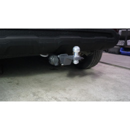 TCU00395 ТСС Фаркоп на BAIC X35 2023-. Тип шара: E (шаровый узел под американский квадрат). Нагрузки: 750/50 кг