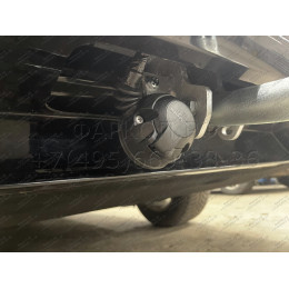 V081A GALIA Полностью оцинкованный фаркоп на Volkswagen Passat B8 седан/универсал 08/2014-2023, в т.ч. Alltrack B8 2015-2023, Skoda Superb 3 седан/универсал 03/2015-2024. Подрозетник 