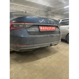 V081A GALIA Полностью оцинкованный фаркоп на Volkswagen Passat B8 седан/универсал 08/2014-2023, в т.ч. Alltrack B8 2015-2023, Skoda Superb 3 седан/универсал 03/2015-2024. Подрозетник 