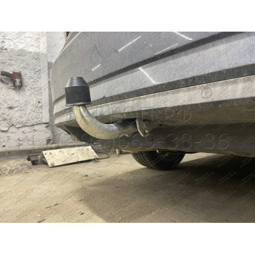 V081A GALIA Полностью оцинкованный фаркоп на Volkswagen Passat B8 седан/универсал 08/2014-2023, в т.ч. Alltrack B8 2015-2023, Skoda Superb 3 седан/универсал 03/2015-2024. Подрозетник убирается за бампер. Тип шара: A. Невидимый вырез бампера. Нагрузки: 220