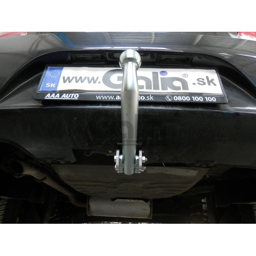 F108C GALIA Полностью оцинкованный фаркоп на FIAT Linea 2007-2015. Подрозетник убирается за бампер. Тип шара: C (горизонтальный съемный). Невидимый вырез бампера. Нагрузки: 1200/70 кг, масса фаркопа 19,06 кг