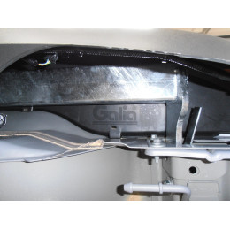 F114C GALIA Полностью оцинкованный фаркоп на Ford Galaxy 2006-2015, Ford S-MAX 2006-2015. Подрозетник убирается за бампер. Тип шара: C (горизонтальный съемный). Неви
