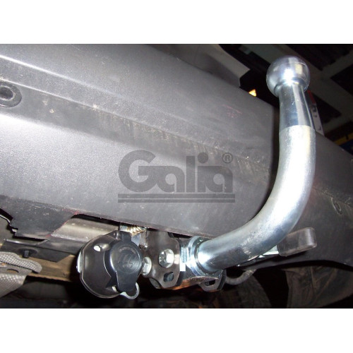 F114C GALIA Полностью оцинкованный фаркоп на Ford Galaxy 2006-2015, Ford S-MAX 2006-2015. Подрозетник убирается за бампер. Тип шара: C (горизонтальный съемный). Невидимый вырез бампера. Нагрузки: 1800/100 кг, масса фаркопа 16,47 кг