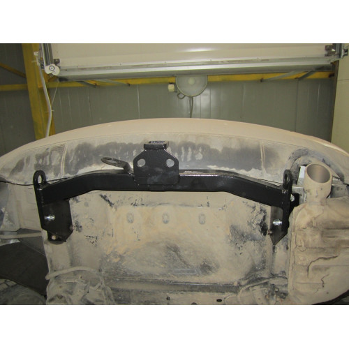 FA 0977-E Бизон Фаркоп на Jeep Grand Cherokee 2010-2021 без подрезки бампера. Тип шара: E (легкосъемный шар под квадрат). Нагрузки: 3500/120 кг. Не комплектуется электрикой