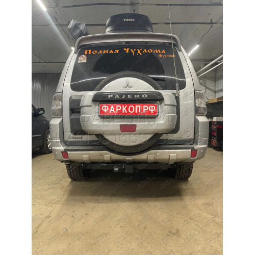 FA 0978-E Бизон Фаркоп на Mitsubishi Pajero IV 2007-2020, Mitsubishi Pajero III 2000-2007 без подрезки бампера. Тип шара: E (легкосъемный шар под квадрат). Нагрузки: 3500/120 кг. Не комплектуется электрикой