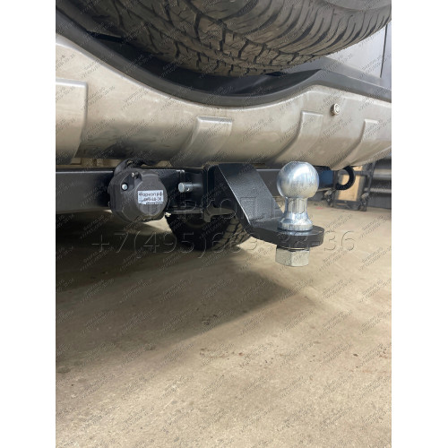 FA 0978-E Бизон Фаркоп на Mitsubishi Pajero IV 2007-2020, Mitsubishi Pajero III 2000-2007 без подрезки бампера. Тип шара: E (легкосъемный шар под квадрат). Нагрузки: 3500/120 кг. Не комплектуется электрикой