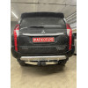 FA 1005-E(N) Бизон Фаркоп с хромированной накладкой на Mitsubishi Pajero Sport II 2008-2016, Mitsubishi Pajero Sport III 2016-2021 без подрезки бампера. Тип шара: E (легкосъемный шар под квадрат). Нагрузки: 3200/120 кг. Не комплектуется электрикой