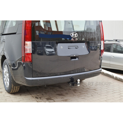 HST-21-991122.00 PT GROUP Фаркоп на Hyundai Staria 2021- без подрезки бампера. Тип шара: E (легкосъемный шар под квадрат). Нагрузки: 2500/100 кг, масса фаркопа 16,4 кг (без электрики в комплекте)