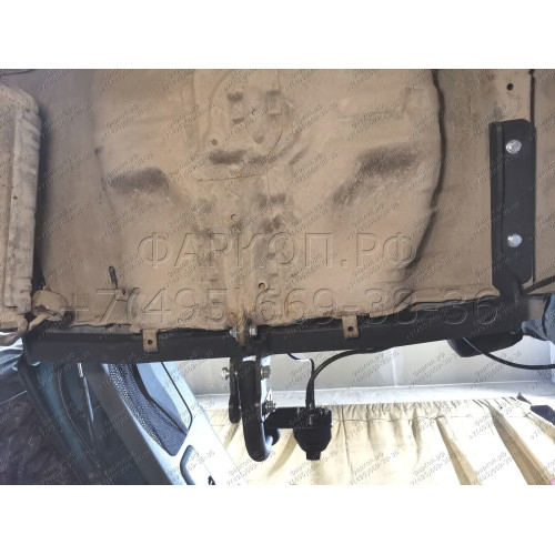 H.H01.A HALTY Фаркоп на Honda CR-V 1996-2001. Требуется подрезка бампера. Тип шара: A. Нагрузки: 1500/75 кг, масса фаркопа 15,3 кг