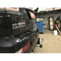 C216-F Лидер-плюс ТСУ для Chevrolet TrailBlazer 2012-2014 без снятия и выреза бампера. Тип шара: F. Нагрузки: 2000/100 кг, масса фаркопа 25,64 кг (без электрики в компл