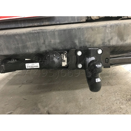 313376600001 WESTFALIA Фаркоп на Mercedes Sprinter 2006-, Volkswagen Crafter 2006-2017 без ступеньки. Без выреза в бампере. Площадка под шар фланцевого типа, без шара в комплекте (можно заказать отдельно шар 329062600001). Нагрузки 3500/150 кг, масса фарк