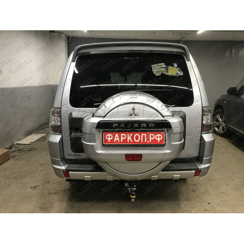 91310-A MOTODOR Фаркоп с оцинкованным шаром на Mitsubishi Pajero III 2000-2007, Mitsubishi Pajero lV 2007-2020 без выреза в бампере. Тип шара: A. Нагрузки: 2000/100 кг, масса фаркопа 20,6 кг (без электрики в комплекте)