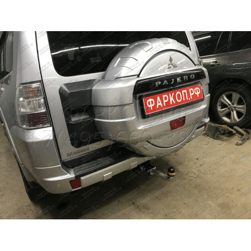 91310-A MOTODOR Фаркоп с оцинкованным шаром на Mitsubishi Pajero III 2000-2007, Mitsubishi Pajero lV 2007-2020 без выреза в бампере. Тип шара: A. Нагрузки: 2000/100 кг, масса фаркопа 20,6 кг (без электрики в комплекте)