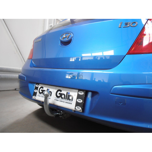 K029C GALIA Полностью оцинкованный фаркоп на Hyundai i30 хетчбек FD 2007-2010, Kia Ceed хетчбек 2006-2012, в т.ч. Kia Pro-Ceed. Тип шара: C (горизонтальный съемный). Невидимый вырез бампера. Нагрузки: 1500/75 кг, масса фаркопа 16,87 кг