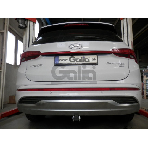 K050V GALIA Полностью оцинкованный фаркоп на Kia Sorento MQ4 2020-, Hyundai Santa Fe 2020-2023. Тип шара: AV (вертикальное быстросъемное крепление шара на ключе). Установка без выреза бампера. Нагрузки: 2600/120 кг, масса фаркопа 18,35 кг