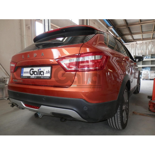 L025A GALIA Полностью оцинкованный фаркоп на Lada Vesta седан/универсал (установка без выреза бампера), в т.ч. SW Cross 2015-2022 (установка с подрезкой бампера). Подрозетник убирается за бампер. Тип шара: A. Нагрузки: 1400/75 кг, масса фаркопа 15,02 кг