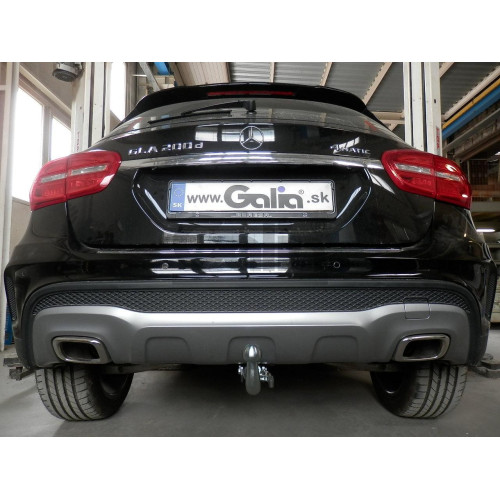 M134C GALIA Полностью оцинкованный фаркоп на Mercedes GLA-Class 2014-2019, Infiniti Q30 2016-2019, Infiniti QX30 2016-2019. Подрозетник убирается за бампер. Тип шара: C (горизонтальный съемный). Установка без выреза бампера. Нагрузки: 2000/100 кг, масса ф