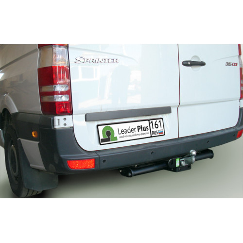 M207-FC Лидер-плюс ТСУ для Mercedes Sprinter фургон 2006-2019, 2019-, Volkswagen Crafter фургон 2006-2017 без снятия и выреза бампера. Тип шара: FC. Нагрузки: 1200/50 кг, масса фаркопа 15,5 кг (без электрики в комплекте)
