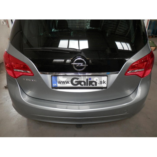 O064C GALIA Полностью оцинкованный фаркоп на Opel Meriva 2010-2017. Подрозетник убирается за бампер. Тип шара: C (горизонтальный съемный). Без выреза бампера. Нагрузки: 1500/75 кг, масса фаркопа 17,07 кг