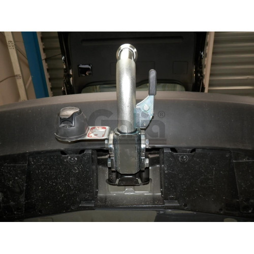 T061A GALIA Полностью оцинкованный фаркоп на Toyota RAV4 2013-2019. Тип шара: A. Минимальная подрезка бампера. Нагрузки: 2000/90 кг, масса фаркопа 23,12 кг