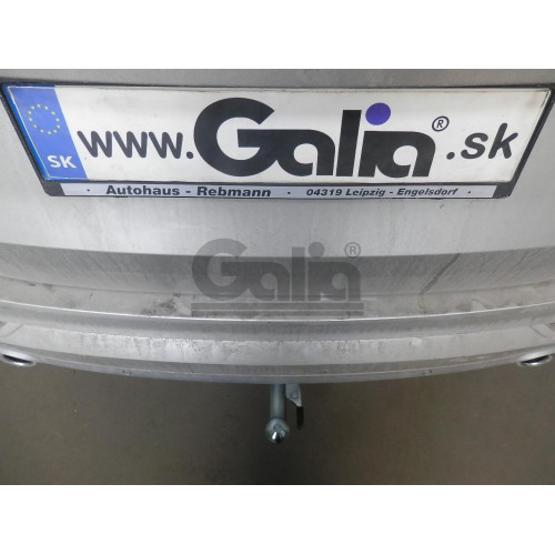 V083A GALIA Полностью оцинкованный фаркоп на Volvo XC90 2015-, Volvo XC60 2017-. Подрозетник убирается за бампер. Тип шара: A. Невидимый вырез бампера. Нагрузки: 2800/150 кг, масса фаркопа 18,22 кг