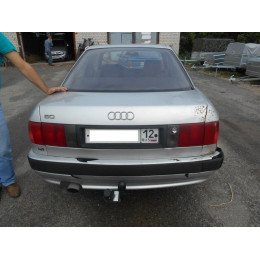AU 03 AVTOS Фаркоп на Audi 80 седан 1991-1995 без подрезки бампера. Тип шара: H (несъемный сварной). Нагрузки: 1300/75 кг, масса фаркопа 15 кг (без электрики в ко