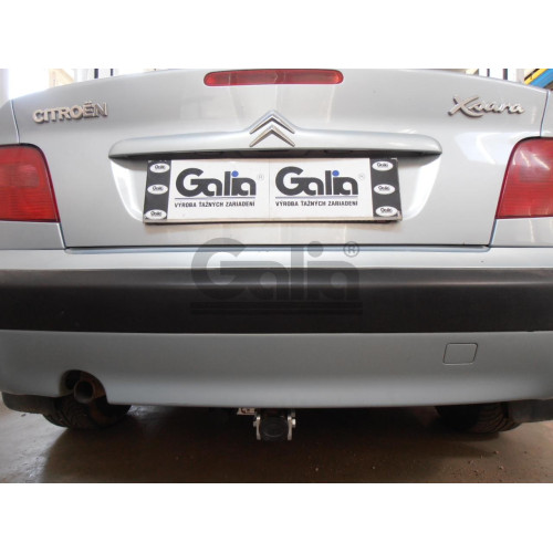 C028C GALIA Полностью оцинкованный фаркоп на Citroen Xsara хетчбек 1997-2004. Тип шара: C (горизонтальный съемный). Установка без снятия и выреза бампера. Нагрузки: 1100/70 кг, масса фаркопа 15,1 кг