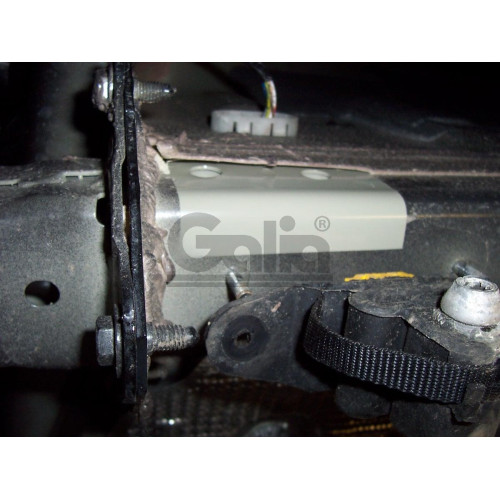 C048A GALIA Полностью оцинкованный фаркоп на Citroen C3 2002-2010, C3 II 2010-2016, кроме DS3. Тип шара: A. Без выреза бампера. Нагрузки: 1200/50 кг, масса фаркопа 11,92 кг