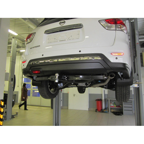 FA 0854-E Бизон Фаркоп на Nissan Pathfinder R52 2014-2021 без подрезки бампера. Тип шара: E (легкосъемный шар под квадрат). Нагрузки: 3200/120 кг. Не комплектуется электрикой