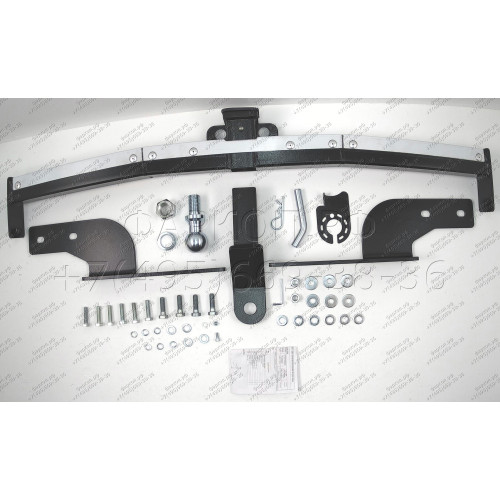 FA 1010-E(N) Бизон Фаркоп с хромированной накладкой на Toyota Highlander 1 XU20-40 2003-2010, Lexus RX 300,350,400 2003-2009 без подрезки бампера. Тип шара: E (легкосъемный шар под квадрат). Нагрузки: 3100/120 кг. Не комплектуется электрикой