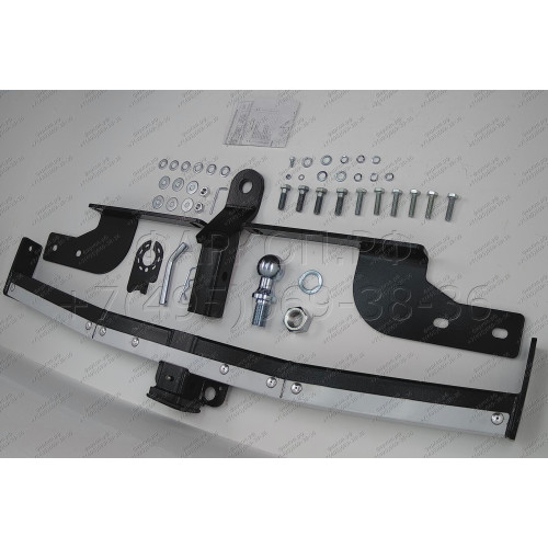 FA 1010-E(N) Бизон Фаркоп с хромированной накладкой на Toyota Highlander 1 XU20-40 2003-2010, Lexus RX 300,350,400 2003-2009 без подрезки бампера. Тип шара: E (легкосъемный шар под квадрат). Нагрузки: 3100/120 кг. Не комплектуется электрикой