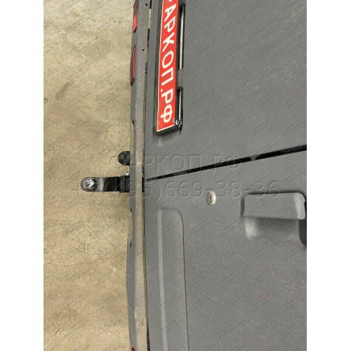 GAZ-XX-991122.00 PT GROUP Фаркоп на ГАЗ Соболь 27527/22177/221717 1998- без подрезки бампера. Тип шара: E (легкосъемный шар под квадрат). Нагрузки: 1500/75 кг, масса фаркопа 18,8 кг (без электрики в комплекте, не комплектуется заглушкой)