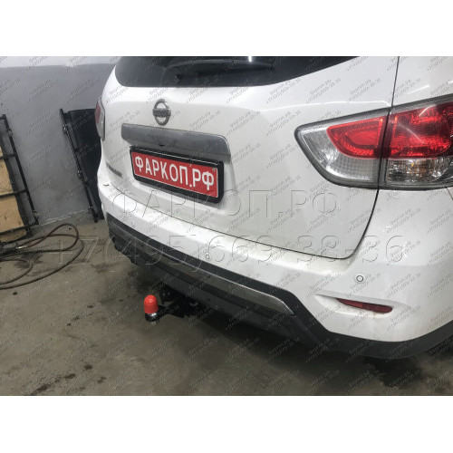 FA 0854-E Бизон Фаркоп на Nissan Pathfinder R52 2014-2021 без подрезки бампера. Тип шара: E (легкосъемный шар под квадрат). Нагрузки: 3200/120 кг. Не комплектуется электрикой