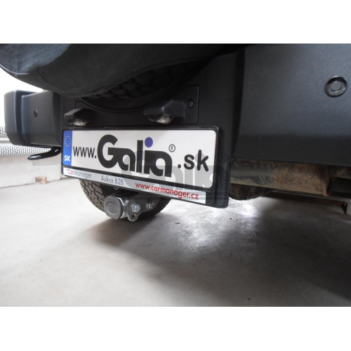 J008C GALIA Полностью оцинкованный фаркоп на Jeep Wrangler JK 2007-2018, JL 2018-. Подрозетник убирается за бампер. Тип шара: C (горизонтальный съемный). Установка без снятия и выреза бампера. Нагрузки: 3500/170 кг, масса фаркопа 9,87 кг