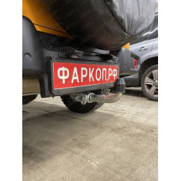 J008C GALIA Полностью оцинкованный фаркоп на Jeep Wrangler JK 2007-2018, JL 2018-. Подрозетник убирается за бампер. Тип шара: C (горизонтальный съемный). Установк