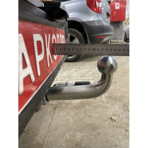 J008C GALIA Полностью оцинкованный фаркоп на Jeep Wrangler JK 2007-2018, JL 2018-. Подрозетник убирается за бампер. Тип шара: C (горизонтальный съемный). Установка без снятия и выреза бампера. Нагрузки: 3500/170 кг, масса фаркопа 9,87 кг