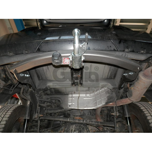 J009A GALIA Полностью оцинкованный фаркоп на Jeep Cherokee 2007-2013, Dodge Nitro 2007-2012. Тип шара: A. Установка без снятия и выреза бампера. Нагрузки: 3500/150 кг, масса фаркопа 19,22 кг