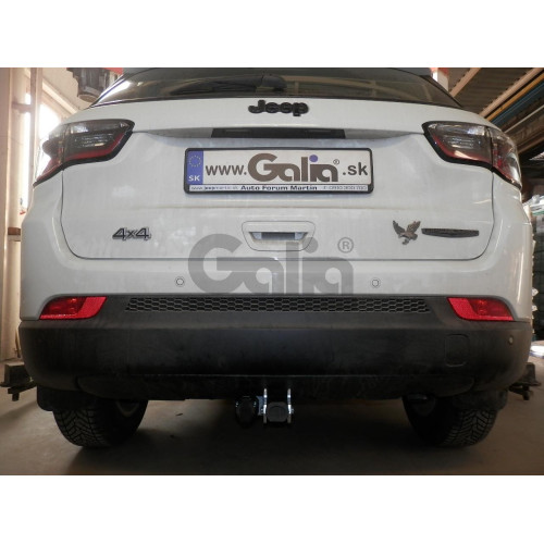 J011A GALIA Полностью оцинкованный фаркоп на Jeep Renegade 2014-, FIAT 500X 2014-, Jeep Compass 2017-. Тип шара: A. Требуется вырез в бампере. Нагрузки: 1750/100 кг, масса фаркопа 16,52 кг