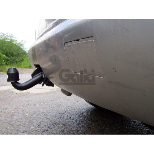 M029A GALIA Полностью оцинкованный фаркоп на Mercedes M-Class w163 1998-2005 (запасное колесо под бампером). Подрозетник убирается за бампер. Тип шара: F. Без выреза бампера. Нагрузки: 3500/140 кг, масса фаркопа 13 кг