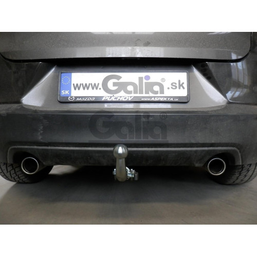 M137C GALIA Полностью оцинкованный фаркоп на Mazda CX-3 2015-. Подрозетник убирается за бампер. Тип шара: C (горизонтальный съемный). Невидимый вырез бампера. Нагрузки: 1800/80 кг, масса фаркопа 17,07 кг