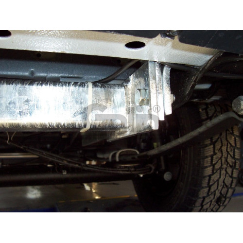 N047A GALIA Полностью оцинкованный фаркоп на Nissan Interstar 1998-2010, Opel Movano A 1999-2010, Renault Master 1998-2010. Тип шара: A. Установка без снятия и выреза бампера. Нагрузки: 2300/100 кг, масса фаркопа 22,82 кг