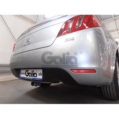 P043C GALIA Полностью оцинкованный фаркоп на Peugeot 508 седан, кроме GT 2011-2019. Подрозетник убирается за бампер. Тип шара: C (горизонтальный съемный). Невидимый вырез бампера. Нагрузки: 1900/75 кг, масса фаркопа 23,57 кг