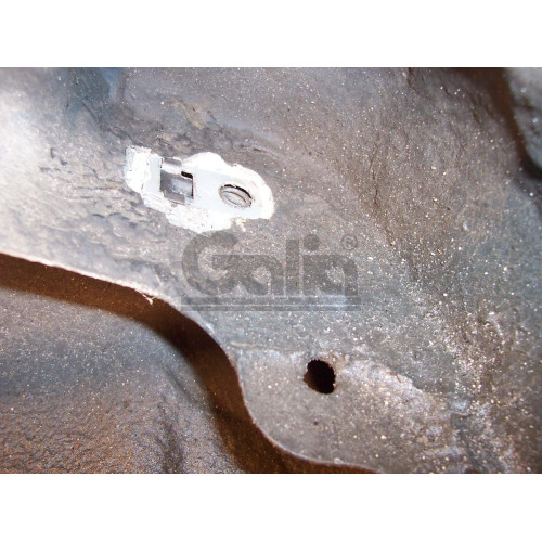 R016A GALIA Полностью оцинкованный фаркоп на Renault Scenic I 1996-2003. Тип шара: A. Установка без снятия и выреза бампера. Нагрузки: 1350/75 кг, масса фаркопа 12,52 кг