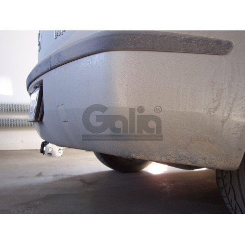 R070C GALIA Полностью оцинкованный фаркоп на Renault Laguna II лифтбек 2001-2008. Тип шара: C (горизонтальный съемный). Установка без снятия и выреза бампера. Нагрузки: 1500/75 кг, масса фаркопа 15,97 кг