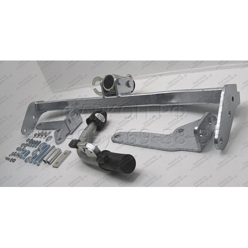 R070C GALIA Полностью оцинкованный фаркоп на Renault Laguna II лифтбек 2001-2008. Тип шара: C (горизонтальный съемный). Установка без снятия и выреза бампера. Нагрузки: 1500/75 кг, масса фаркопа 15,97 кг