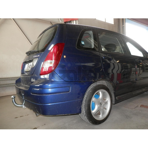 S057C GALIA Полностью оцинкованный фаркоп на Suzuki Liana хетчбек 2WD/4WD 2001-2007. Тип шара: C (горизонтальный съемный). Без выреза бампера. Нагрузки: 1300/75 кг, масса фаркопа 17,36 кг