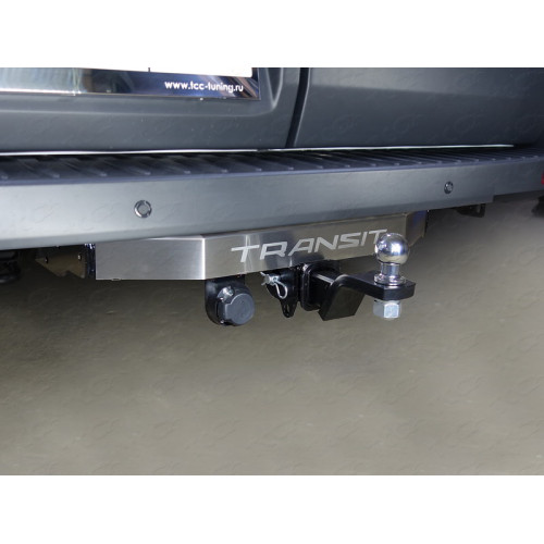 TCU00110 ТСС Фаркоп на Ford Transit 2014- с накладкой с надписью Transit без подрезки бампера. Тип шара: E (шаровый узел под американский квадрат). Нагрузки: 3500/150 кг