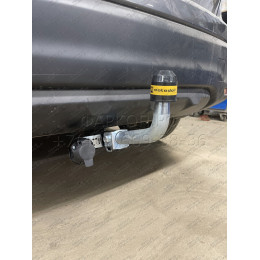 91413-A MOTODOR Фаркоп с оцинкованным шаром на Nissan Qashqai 2007-2014, Qashqai 2014-2021 (в т.ч. Qashqai +2) без выреза бампера. Тип шара: A. Нагрузки 1500/75 кг, масса фаркопа 16