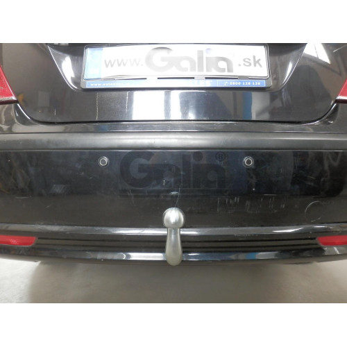 F097A GALIA Полностью оцинкованный фаркоп на Ford Mondeo седан/хетчбек 2000-2006. Подрозетник убирается за бампер. Тип шара: A. Невидимый вырез бампера. Нагрузки: 1800/75 кг, масса фаркопа 17,01 кг